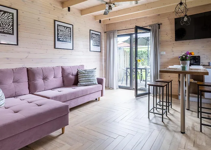 Solo Na Wyspie, Blisko Morza Sobieszewo