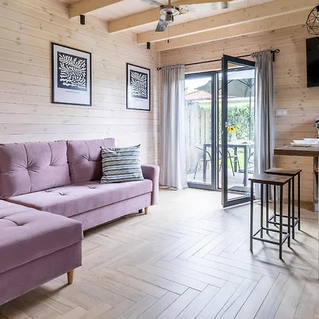 Solo Na Wyspie, Blisko Morza Sobieszewo