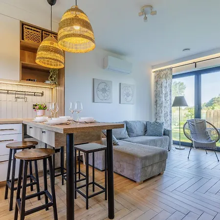 Solo Na Wyspie, Blisko Morza Sobieszewo غدانسك