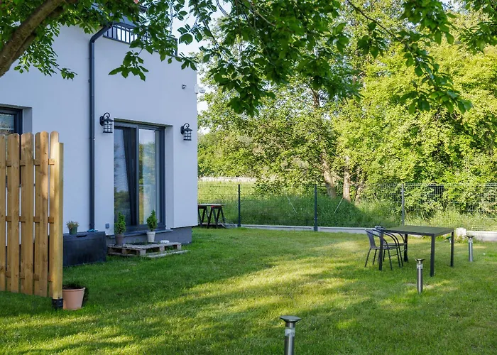 Solo Na Wyspie, Blisko Morza Sobieszewo *