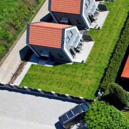 Solo Na Wyspie, Blisko Morza Sobieszewo Semesterpark *